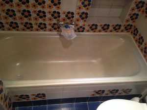 Reparación bañera Madrid antes